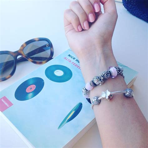 Maybe you would like to learn more about one of these? Bracciale Pandora rosa: come crearlo - Cicale Chic