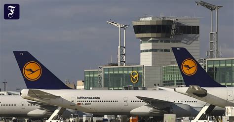 Ryanair holdings plc is responsible for this page. Lufthansa-Aktie steigt trotz Ryanair-Plan um Frankfurt