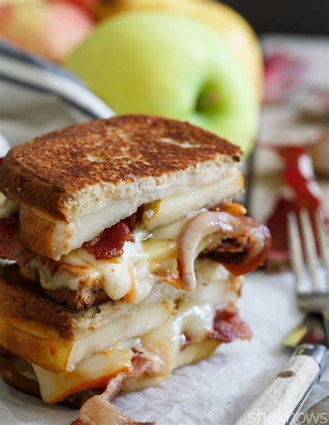 Pear Apple And Bacon Grilled Cheese Is The Ultimate Fall Sandwich