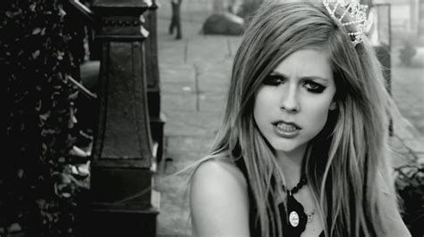 Videoclip Smile Smile 63 The Best Avril Lavigne Gallery Avril Lavigne