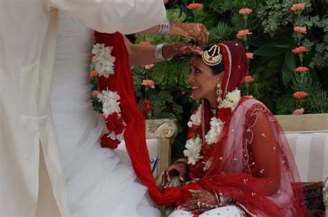 Indian Lesbian Wedding A Beautiful Love Story