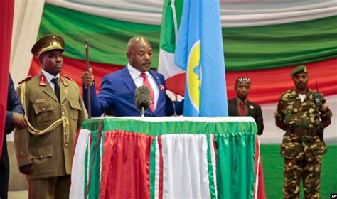 The president of burundi, officially the president of the republic (french 01.10.2019 · burundi president pierre nkurunziza when he received his wife denise nkurunziza at the state house. New Burundian Government Retains Key Ministers