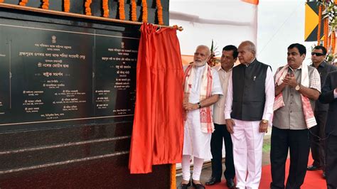 Pm Modi Unveiling The Plaque To Mark Dedication To The Nation Dhola