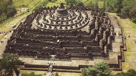 Borobudur Temple One Of Indonesias Wonder Site Magelang Central