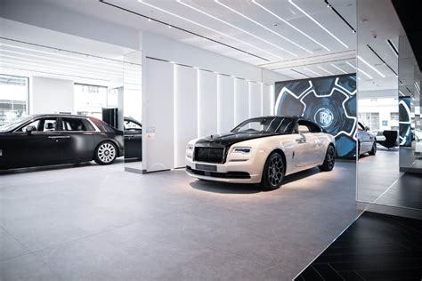 The New Home Of Rolls Royce Motor Cars London Hr Owen