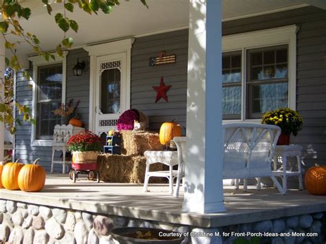 Check out these simple front yard landscaping ideas that you could diy on the weekend. 12 Easy Fall Decorating Ideas for Your Porch or Yard