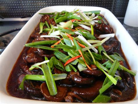 This link is to an external site that may or may not meet accessibility guidelines. Live, love, laugh and eat.: A Thai themed dinner party