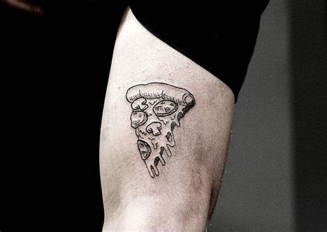 Pizza Slice Tattoo By Kyle Koko On The Left Arm Tatuagem De Pizza Tatuagem Estilo Tradicional