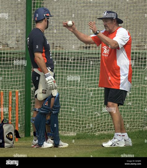 England Batting Coach Graham Gooch Right With Captain Andrew Strauss