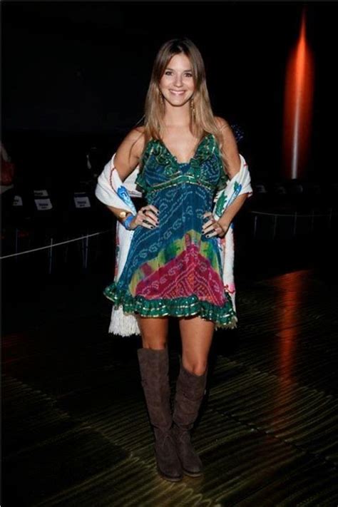 Cuando vi algo medio extraño me pasó de ir, revisar y confirmarlo. Marcela Kloosterboer ♥ por Coronel Douglas Mortimer ...