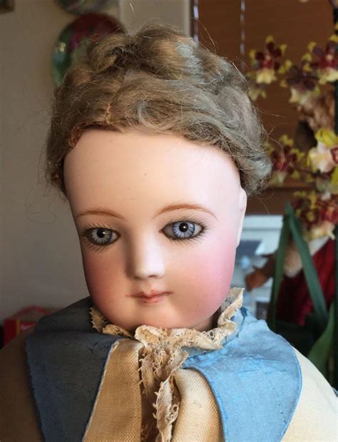 Gorgeous Antique Jumeau French Fashion Doll With Special Body Cadeaux