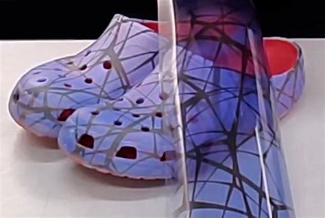 10 Steps To Customize Crocs With Hydrokon - Hydrokon