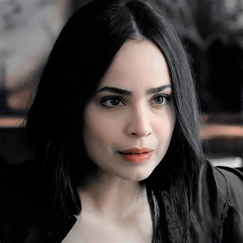 Sofia Carson Icon Cassie Salazar Icon Purple Heart Follow For More Personagens Personagens