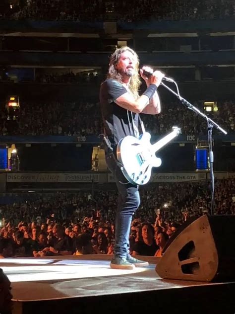 So How Was Thursday S Foo Fighters Show In Toronto Here S A Review With Pictures Alan Cross
