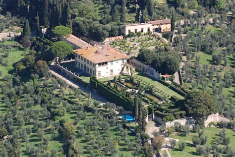 Rent 9 Bedroom Italian Garden Villa Gamberaia In Florence