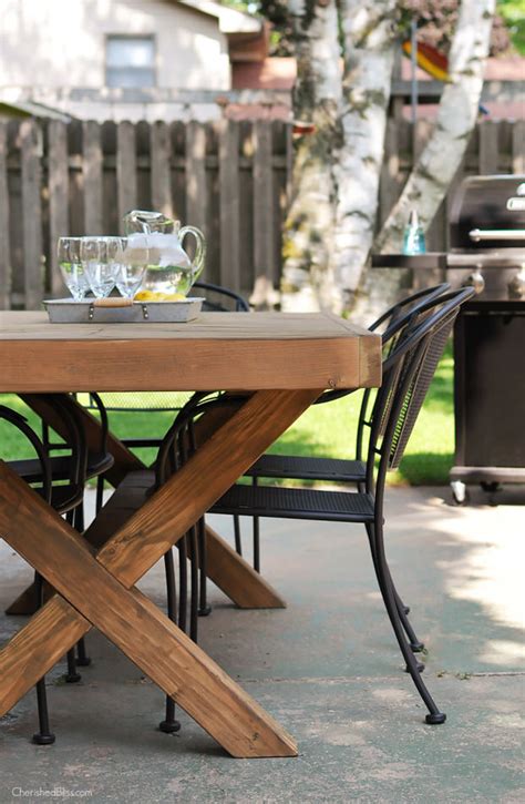 Diy Outdoor Dining Table Projects The Garden Glove