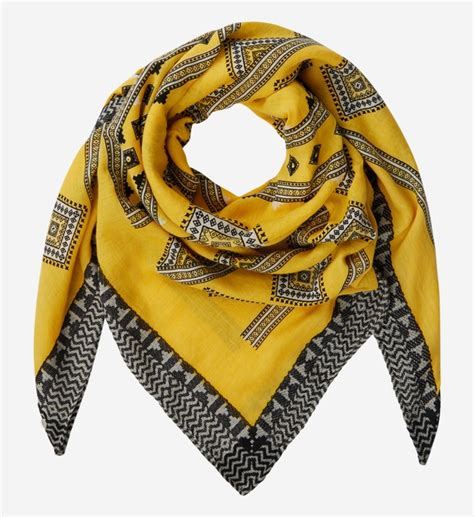 Peu importe la tendance, le bandana se. Foulard bandana coton Esprit en jaune | Galeries Lafayette