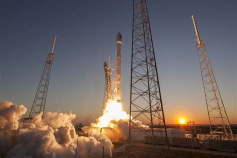 Spacex Rocket Explodes On Launch Pad Science Aaas