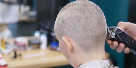 Dad Forces Daughter To Shave Her Hair As Punishment For Teasing Girl With Cancer