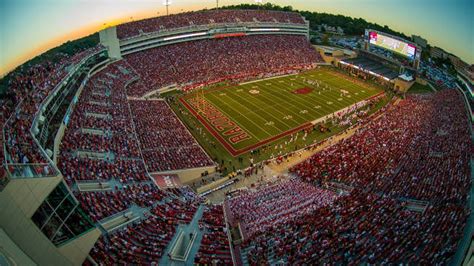 Arkansas Announces Upgrades To In Game Experience At Dwr Razorback