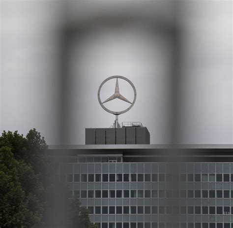 Daimler Will Binnen Drei Jahren Tausende Stellen Streichen WELT