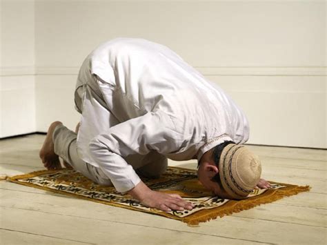 Doa Setelah Sholat Tahajud Lengkap dengan Artinya
