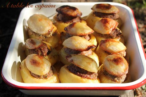Pommes de terre farcies à la viande A table les copains