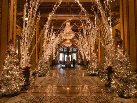 Best Hotel Lobbies for the Holidays