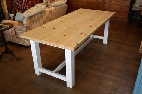 Whether you're searching for a kitchen prep work table for a commercial or home kitchen, or a butcher block wooden craft table for the den, you've come to the right place. Farmhouse Style Table | The Wooden Workshop | Oakford, Devon