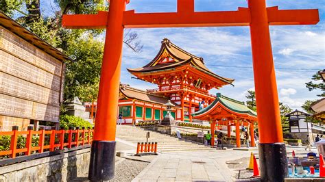The Legend Of Fushimi Inari Shrine In Kyoto Japan