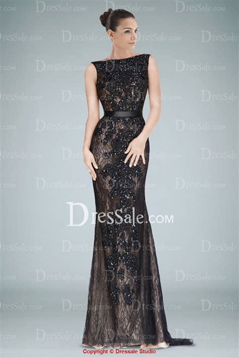 Black tie should be worn with a tuxedo style dinner suit. Dinner dresses for cruises - Style Jeans