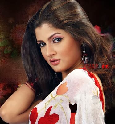 Indian Kolkata Movie Actress Srabanti Exclusive Photos S Cak Vucutlu Kad Nlar Ile Ortal K Yan Yor