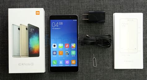 Curved to fit in your hand curved all around the edges, redmi note 3 has a. Xiaomi Redmi Note 3 Unboxing