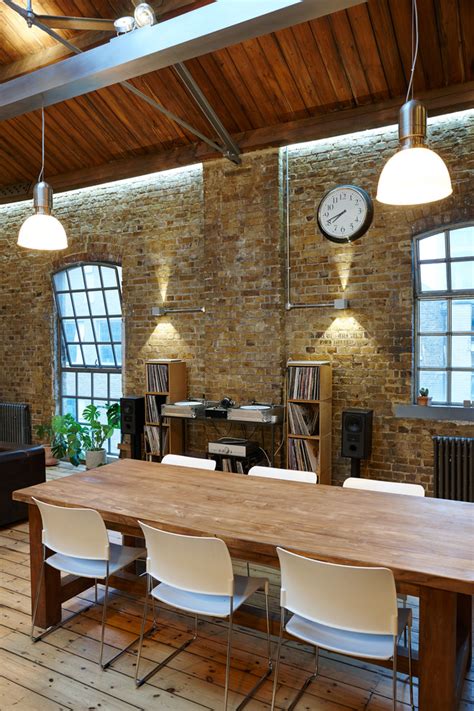 Where do you need the kitchen designers? Modern Industrial Loft Apartment, San Francisco ...