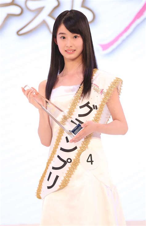 第15回全日本国民的美少女コンテストでグランプリを受賞した井本彩花さん ― スポニチ Sponichi Annex 芸能