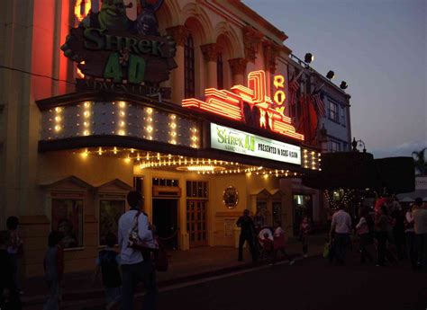 Shrek 4d Show At Warner Bros Movie World Parkz Theme Parks