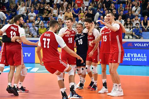 Po trzech dniach przerwy drużyna prowadzona przez vitala heynena powraca do gry w lidze narodów. Liga Narodów. Podwójna mobilizacja - Dziennik Sport