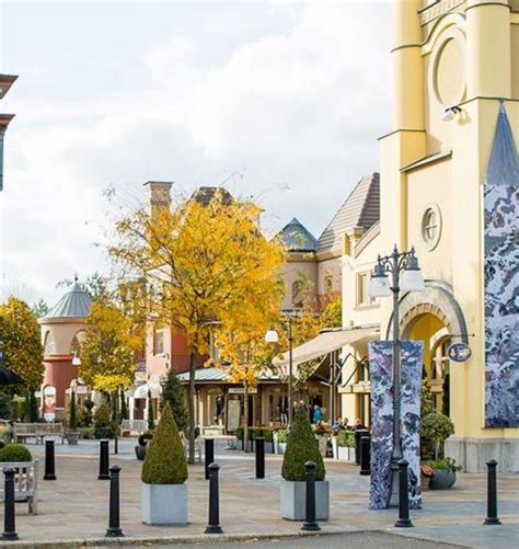 Check flight prices and hotel availability for your visit. Een dagje Maasmechelen Village: wat valt er allemaal te ...