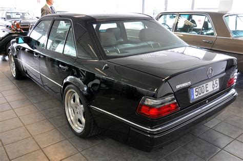 Brabus e65 800 hp v12 vs mercedes c63 amg check out our playlists: BRABUS E 6.5 W124 based on Mercedes-Benz 500E W124 | BENZTUNING