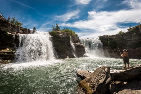 15 Alberta Waterfalls Worth A Weekend Getaway To Do Canada