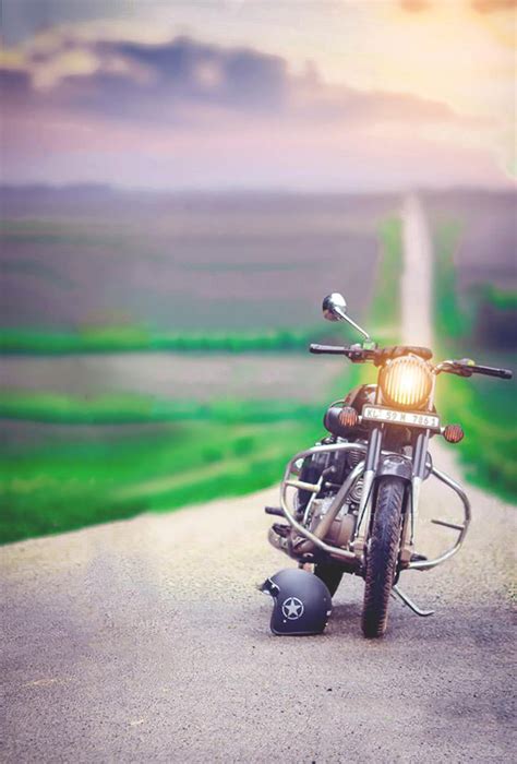 A Beginner Photoshop Manipultion Tutorial For Newbies ... Changing the background color of a photo using object selection tool.