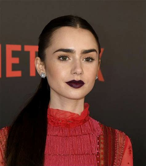 Lily Collins Won The Okja New York Premiere Red Carpet In Valentino