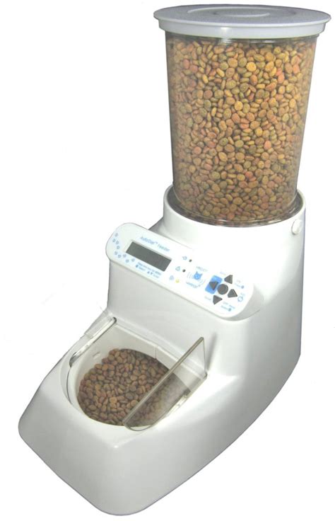 👉discover the best automatic cat feeders to buy in 2021 and pick up a great bargain this year! Best 15 Automatic Cat Feeders Comparison & Reviews 2018