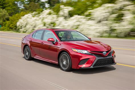 2018 Toyota Camry Whats Changed Photos 1 Of 17