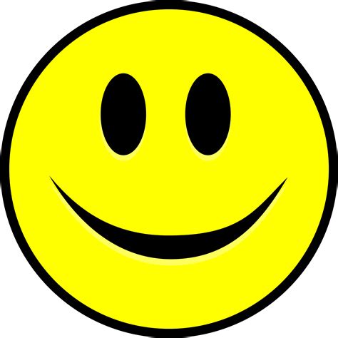 Smiley Face Clipart Simple And Other Clipart Images On Cliparts Pub