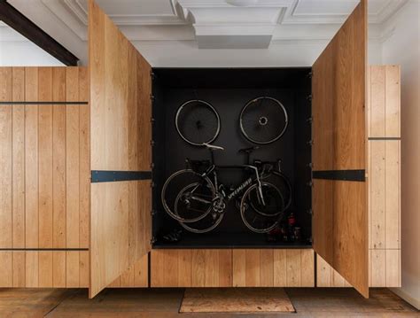 Bike closet responded quickly to a few of my questions via email (even on the weekend) and gave good status updates on the order process and tracking number. Dede Gear Closet to Hang Up Your Bike in Style | Bike ...