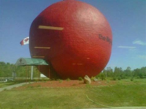 1970s the big apple restaurant, mini golf animal land, colborne ontario postcard. Big Apple Reviews - Colborne, Ontario Attractions ...