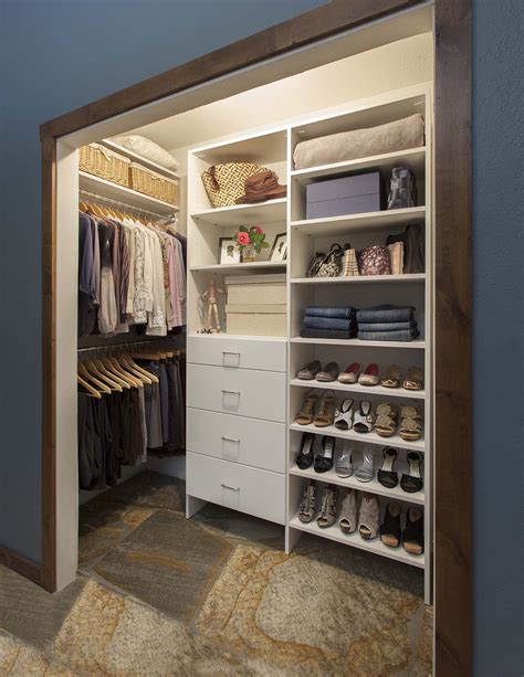 Reach In Closet Is There Enough Depth To Do This On One Side And Is