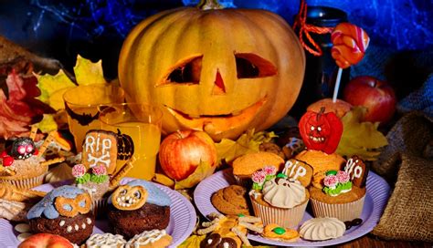 Canadians Plan To Spend More This Halloween