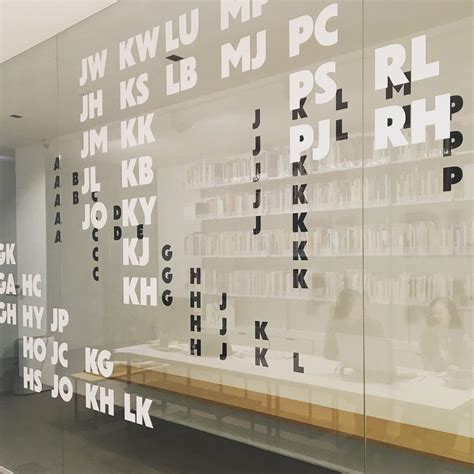 We did not find results for: Kukje Gallery Archive Room - Fonts In Use